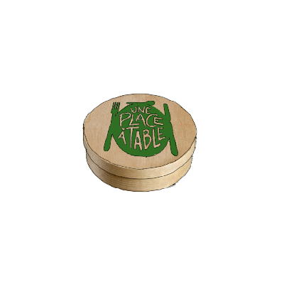 UNE PLACE À TABLE