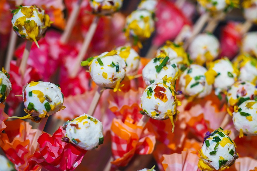 boulettes de chevre aus fleurs